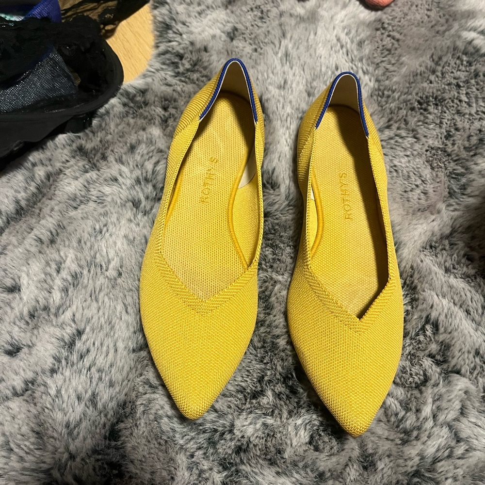 Rothys Flats Mustard Yellow Size 12